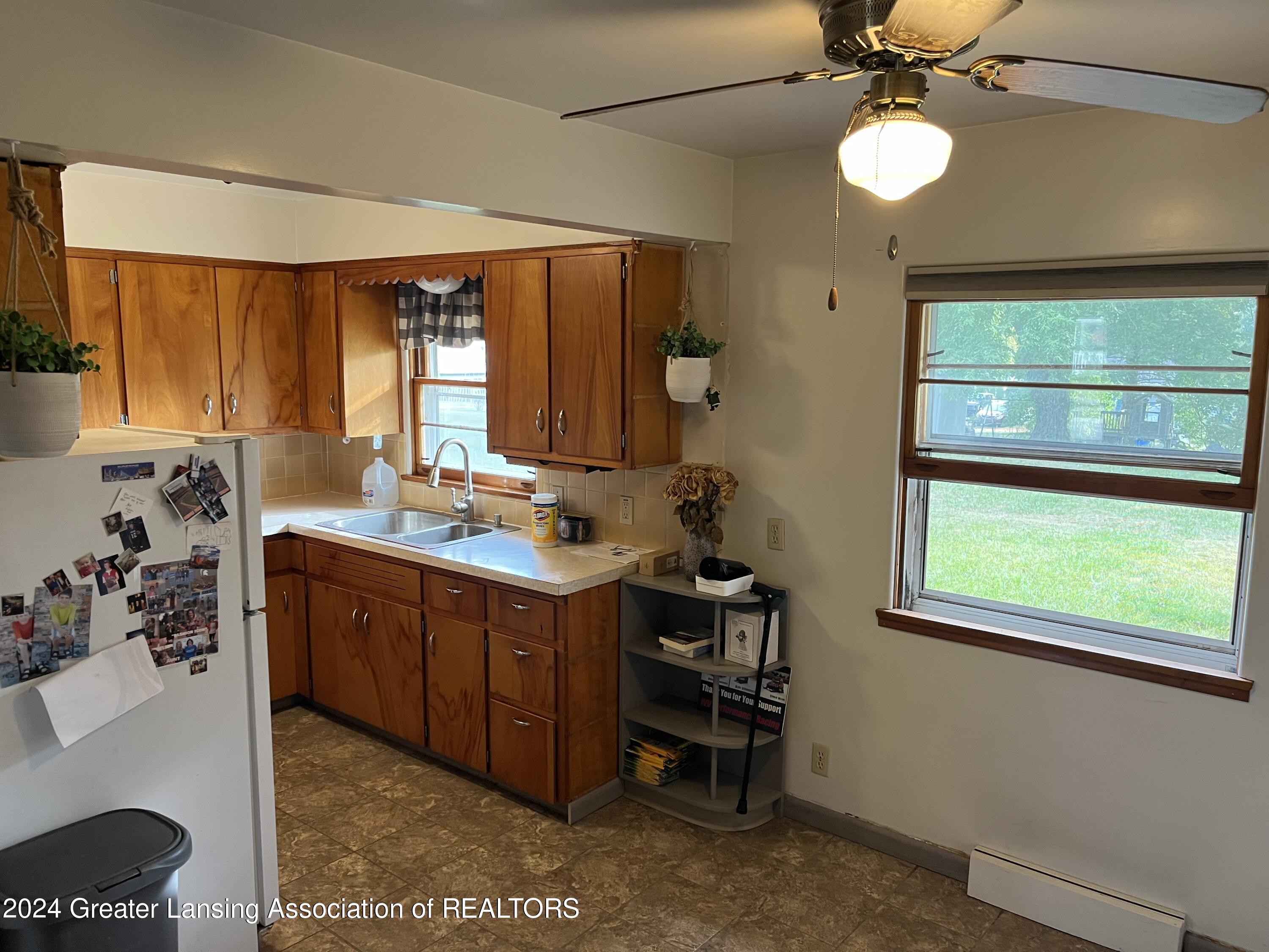 226 Grape Street Portland, MI 48875 - Photo 5 of 26 IMG_7815