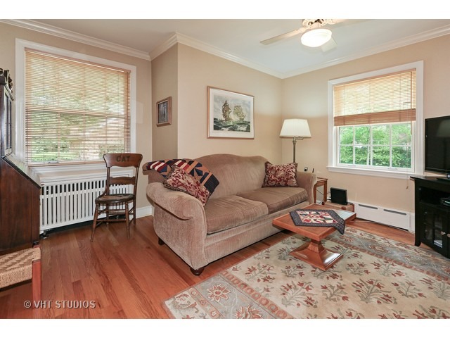 1100 South Hamlin Avenue Park Ridge, IL 60068 - Photo 7 of 16