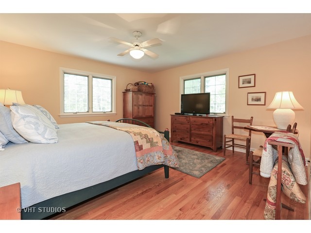 1100 South Hamlin Avenue Park Ridge, IL 60068 - Photo 8 of 16