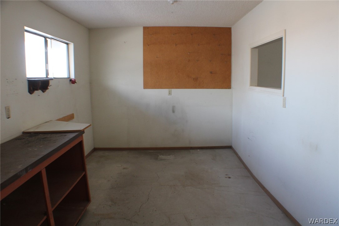 1233 Wilson Road Bullhead City, AZ 86442 - Photo 31 of 35 Gallery Image 31