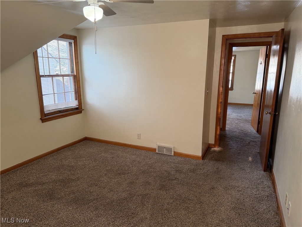 427 Butler Road Northeast Warren, OH 44483 - Photo 28 of 38 2nd Floor