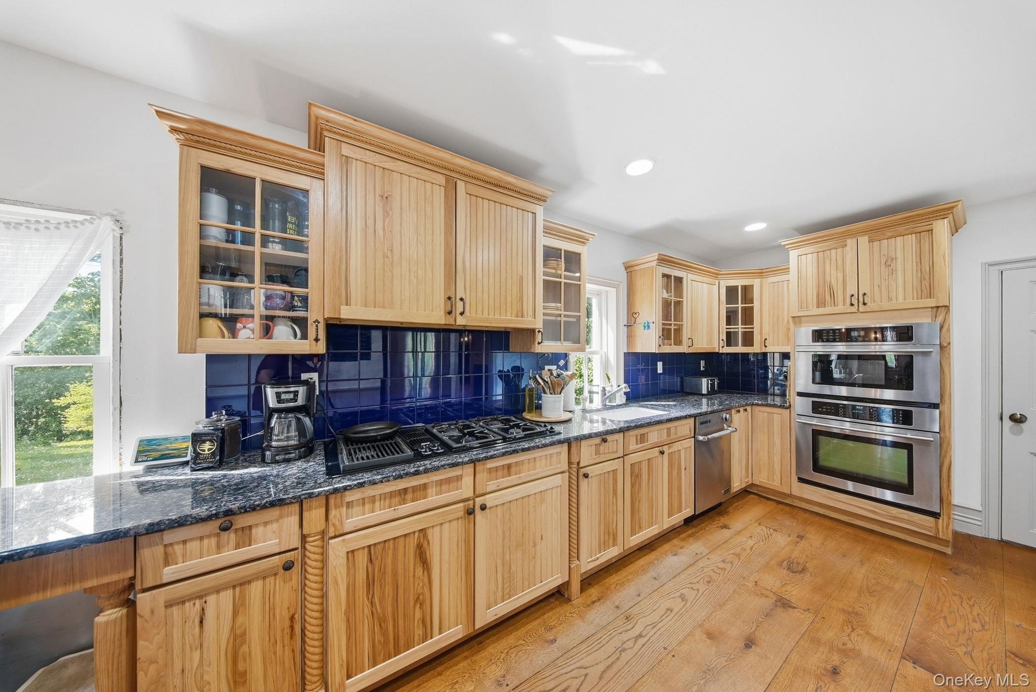 633 Ridgebury Road Slate Hill, NY 10973 - Photo 15 of 48