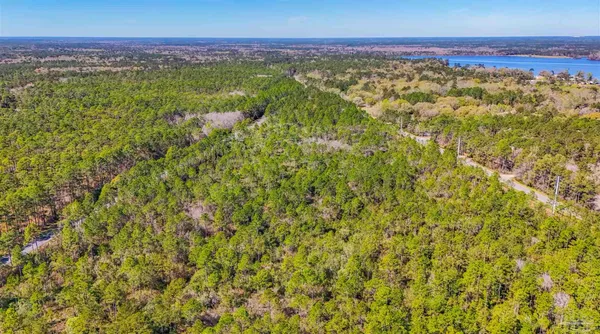 $169,000 | 2 Highway 20, Freeport, FL 32439