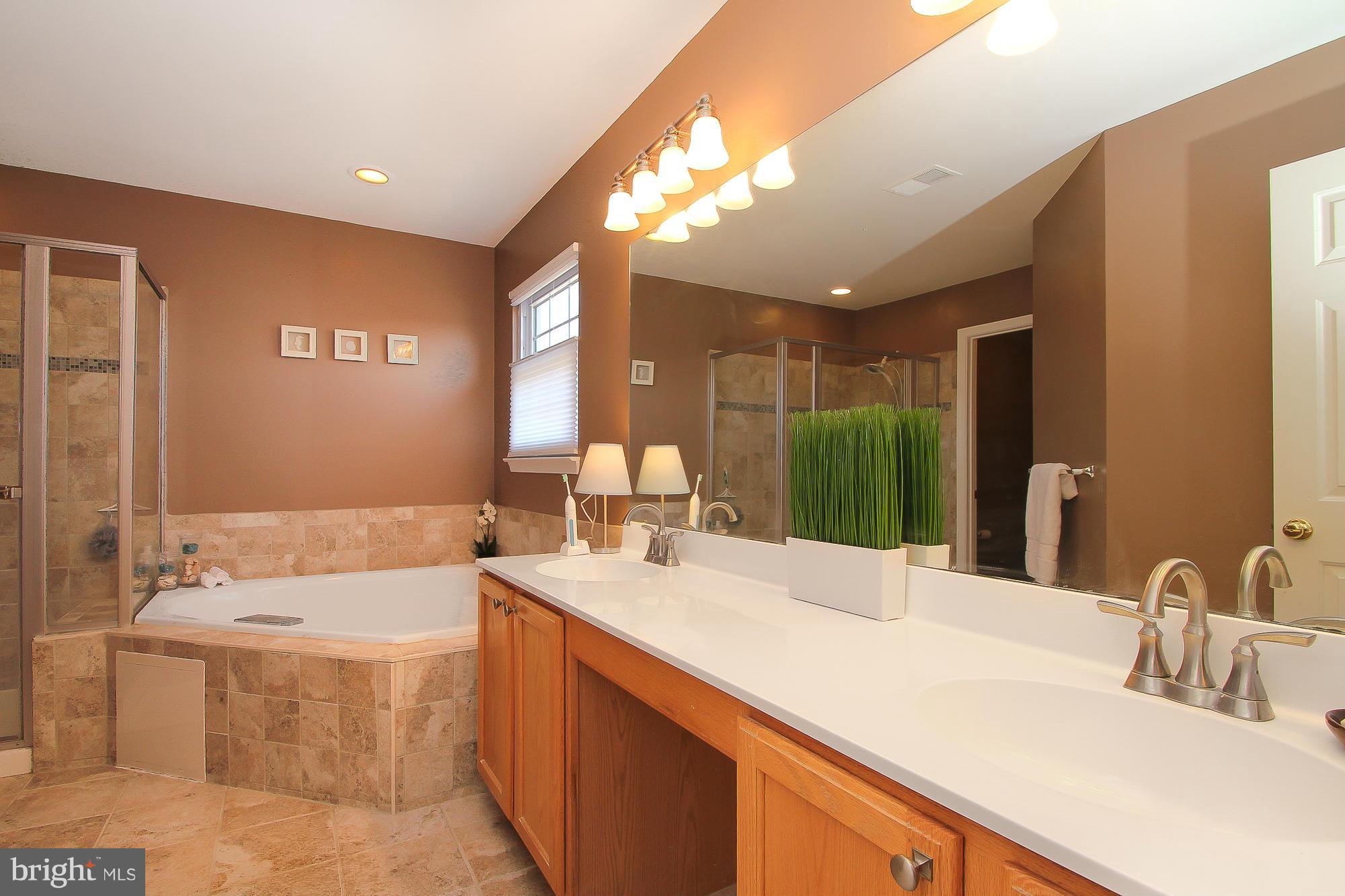 9608 Gerst Road Perry Hall, MD 21128 - Photo 17 of 30 Bath (Master)