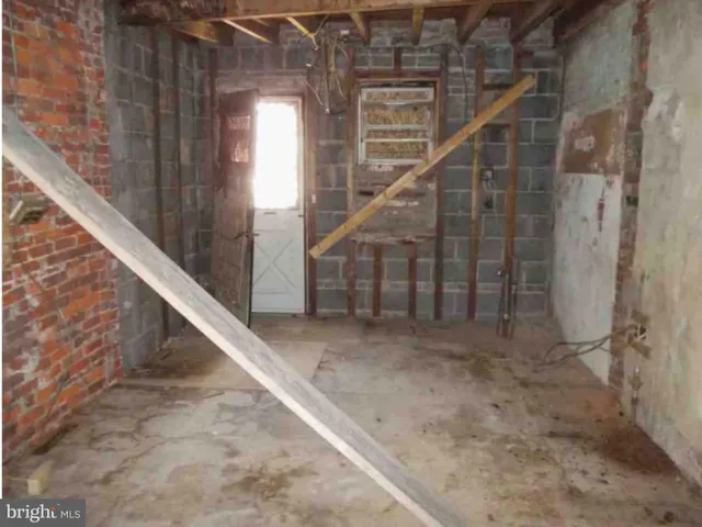 $100,000 | 3124 Livingston Street, Philadelphia, PA 19134