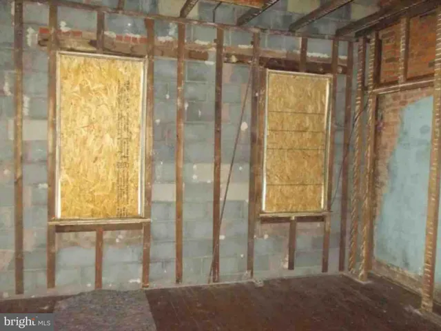 $100,000 | 3124 Livingston Street, Philadelphia, PA 19134