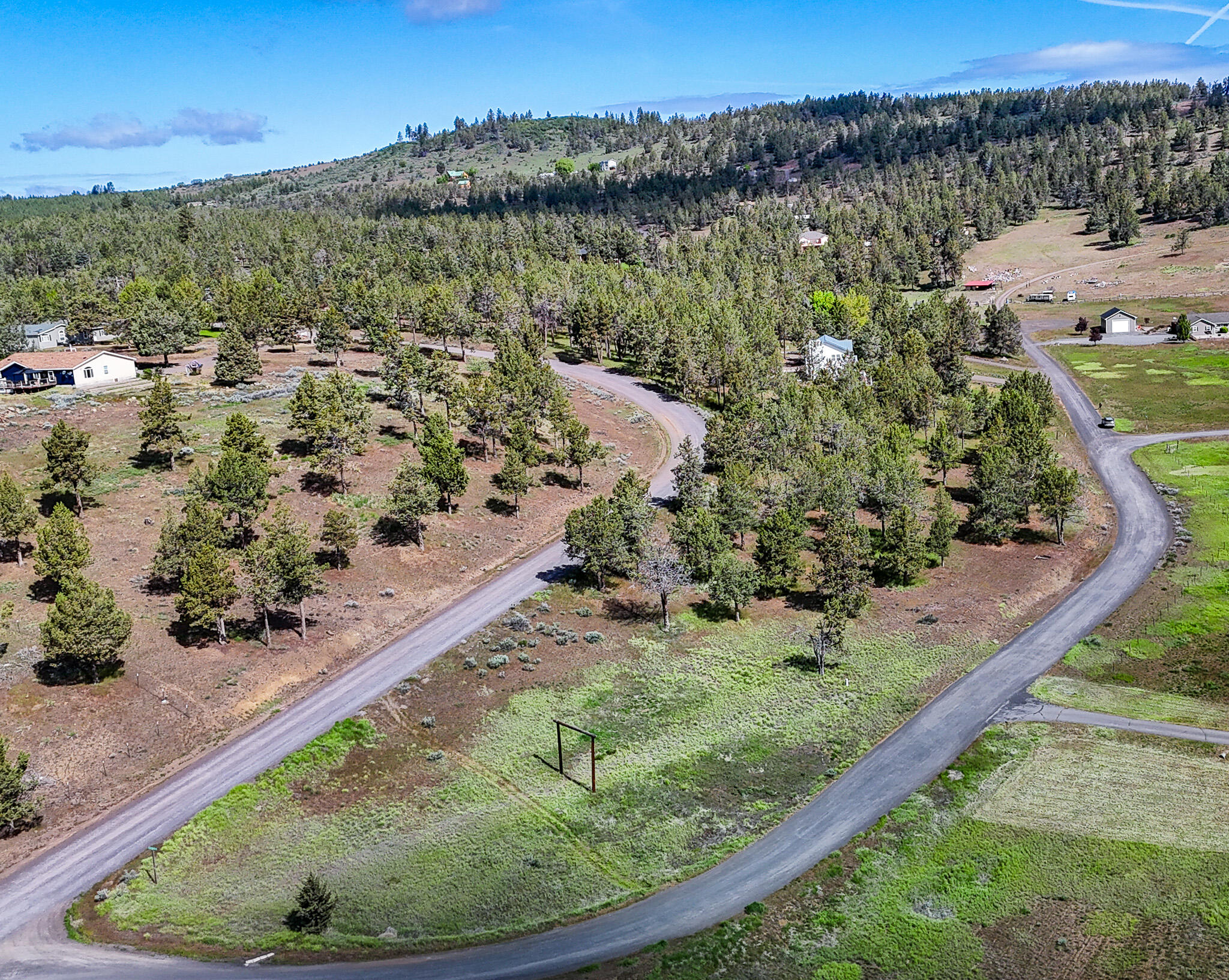 6620 Scottsbluff Road Klamath Falls, OR 97601 - Photo 46 of 51 4.99 Acres