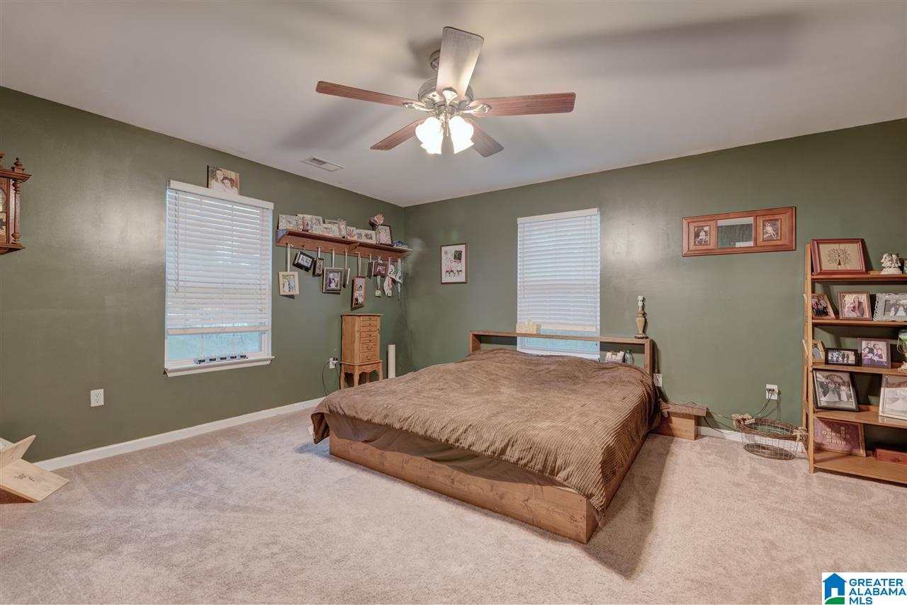 297 Allinder Road Warrior, AL 35180 - Photo 11 of 20