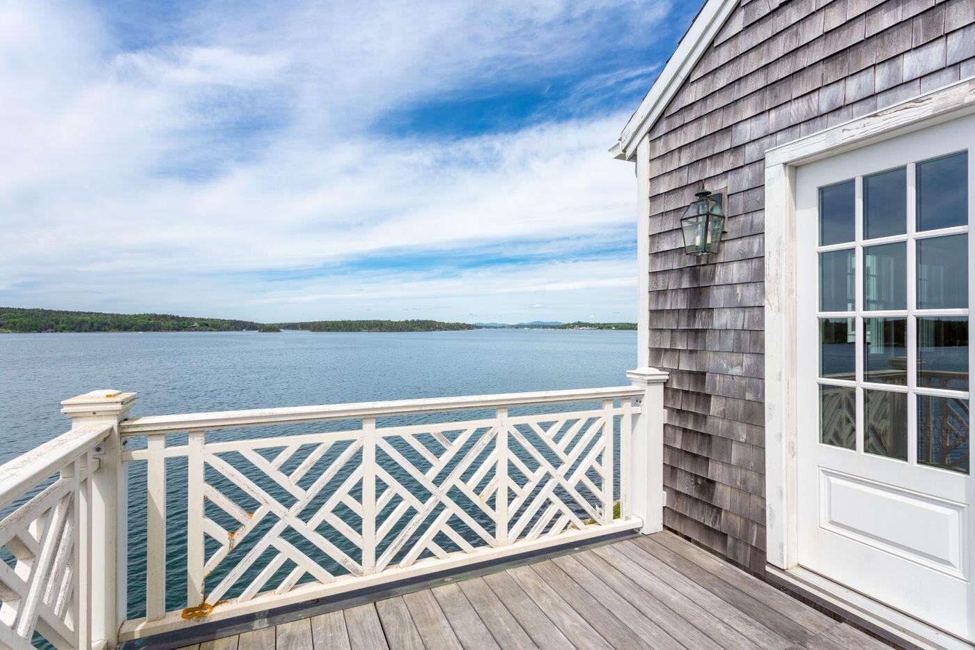 216 Zekes Point Road Vinalhaven, ME 04863 - Photo 27 of 56 W28-ME2135_26