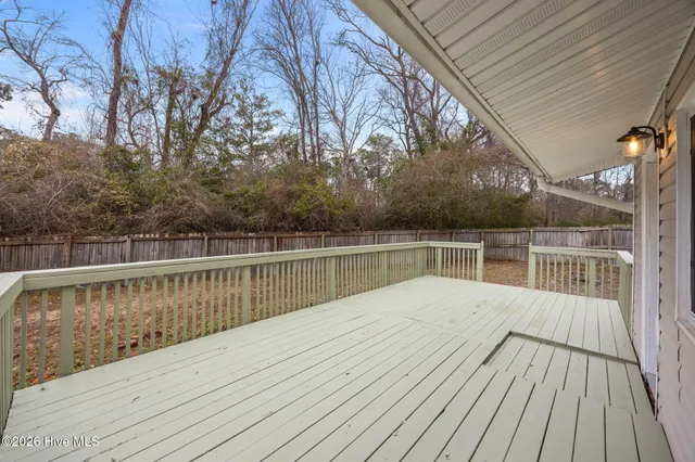$255,900 | 102 Tanglewood Drive, Jacksonville, NC 28540