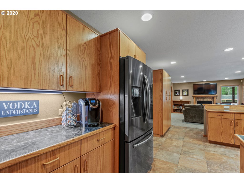 296 Easy Street Road Silverlake, WA 98645 - Photo 8 of 32 Gallery Image 8
