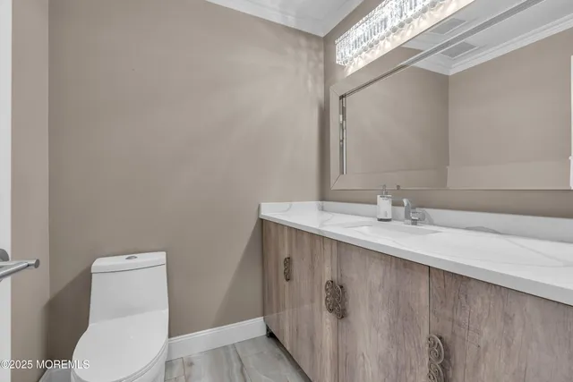 $2,250 | 67 Overlook Way, Unit J, Manalapan, NJ 07726