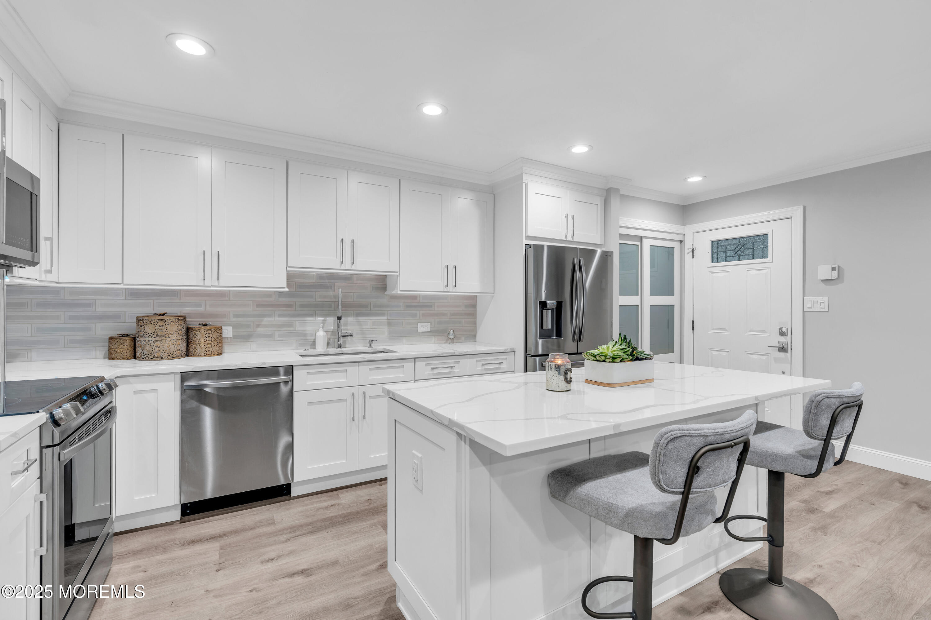 67 Overlook Way, Unit J Manalapan, NJ 07726 - Photo 5 of 27 67 J Overlook Way