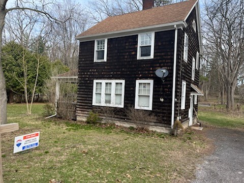 10 French Road Pittsford, NY 14618 - Photo 3 of 8