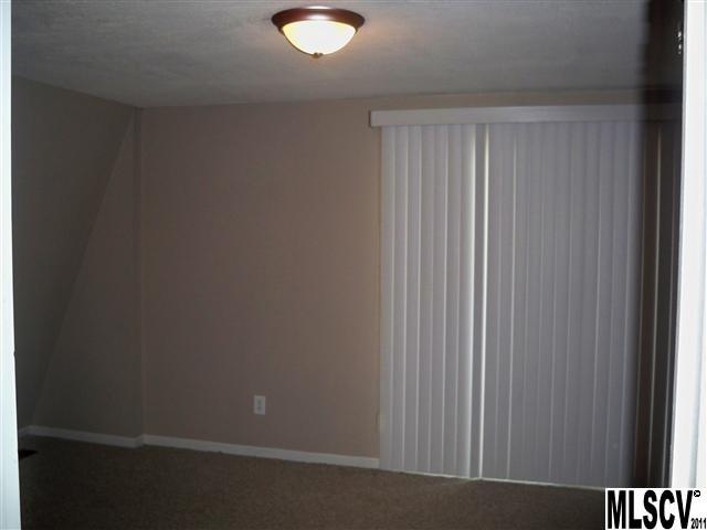 2939 Beane Road Lenoir, NC 28645 - Photo 3 of 20 Gallery Image 3