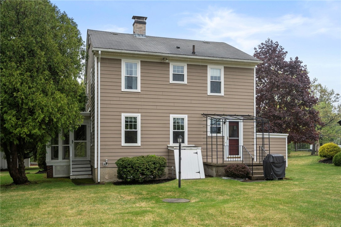 399 Smithfield Road North Smithfield, RI 02896 - Photo 23 of 28