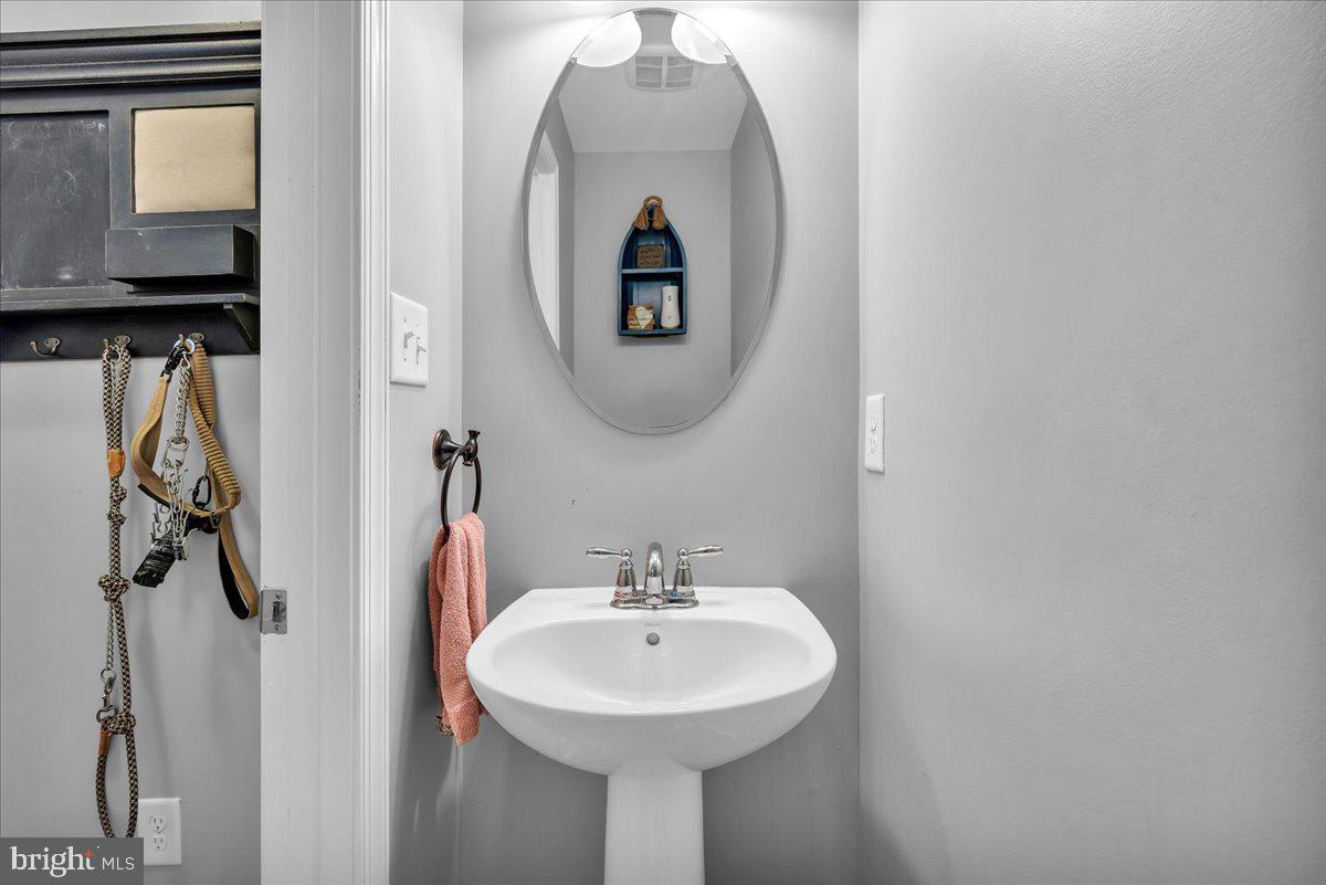 263 Staggerbush Road Williamstown, NJ 08094 - Photo 20 of 44 Gallery Image 20