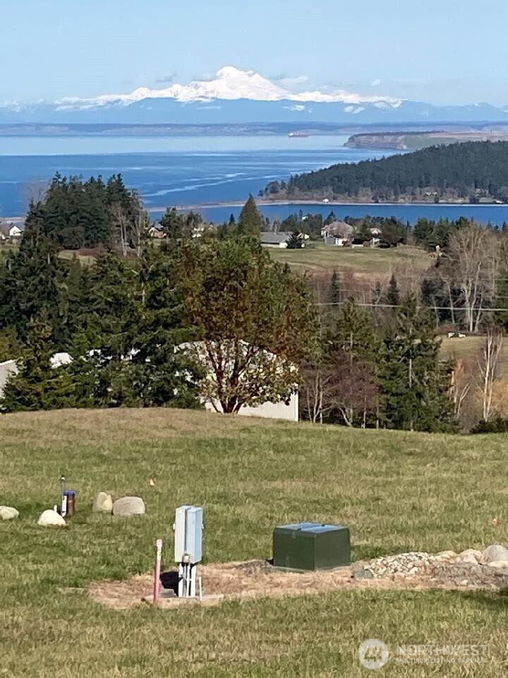 327 Clearview Lane Sequim, WA 98382 - Photo 2 of 32