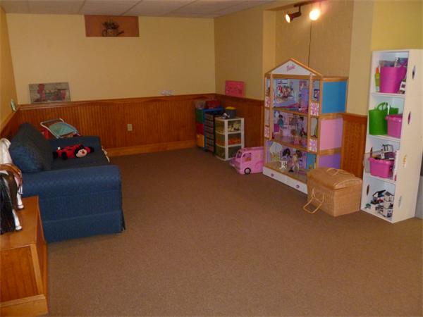 102 Carpenter Road Walpole, MA 02081 - Photo 13 of 16 Gallery Image 13