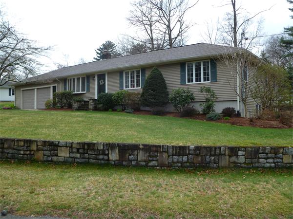 102 Carpenter Road Walpole, MA 02081 - Photo 2 of 16 Gallery Image 2