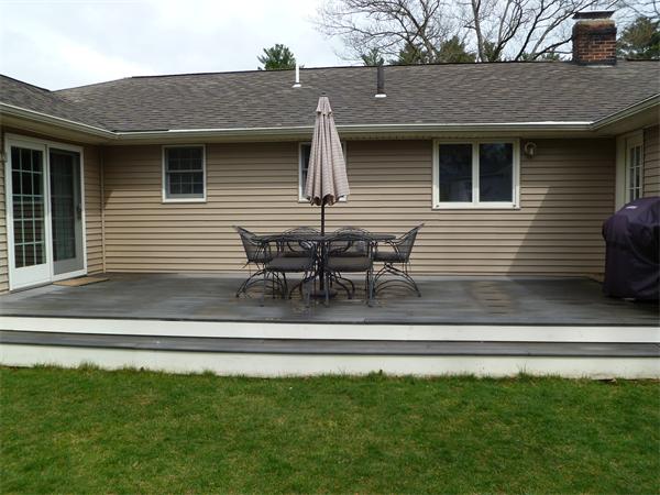 102 Carpenter Road Walpole, MA 02081 - Photo 3 of 16 Gallery Image 3