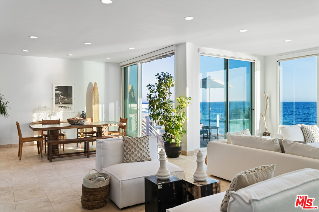 21340 Pacific Coast Highway Malibu, CA 90265 - Photo 11 of 46