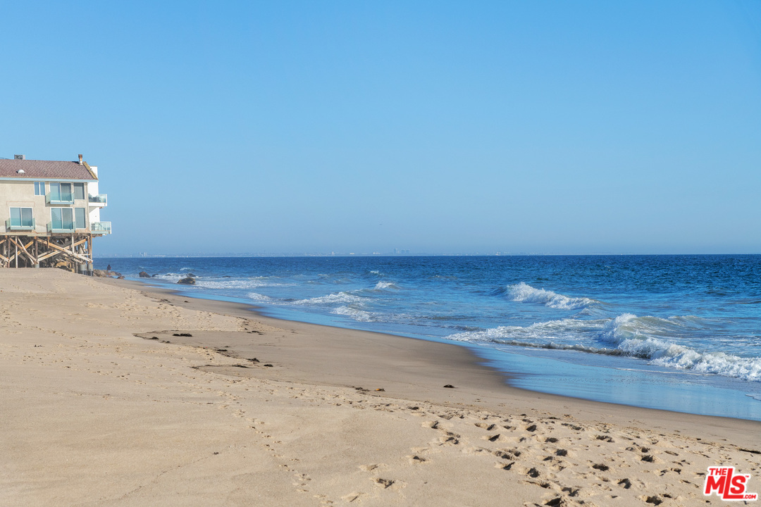 21340 Pacific Coast Highway Malibu, CA 90265 - Photo 16 of 46