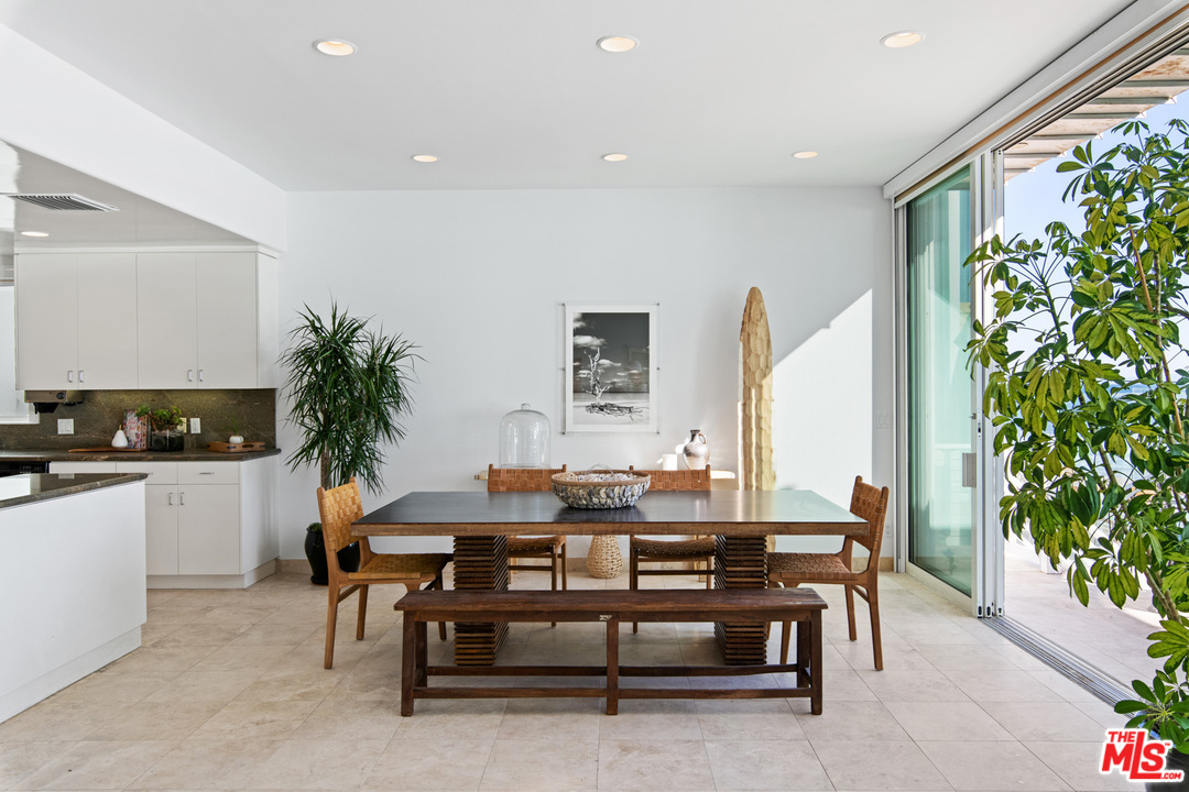 21340 Pacific Coast Highway Malibu, CA 90265 - Photo 18 of 46