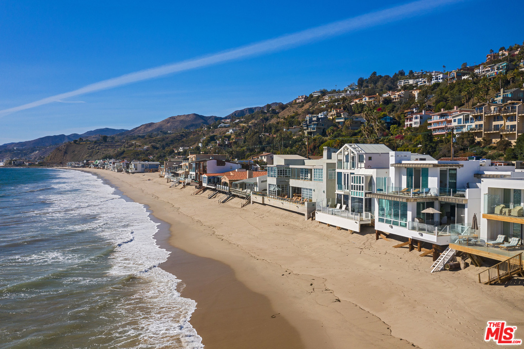 21340 Pacific Coast Highway Malibu, CA 90265 - Photo 4 of 46
