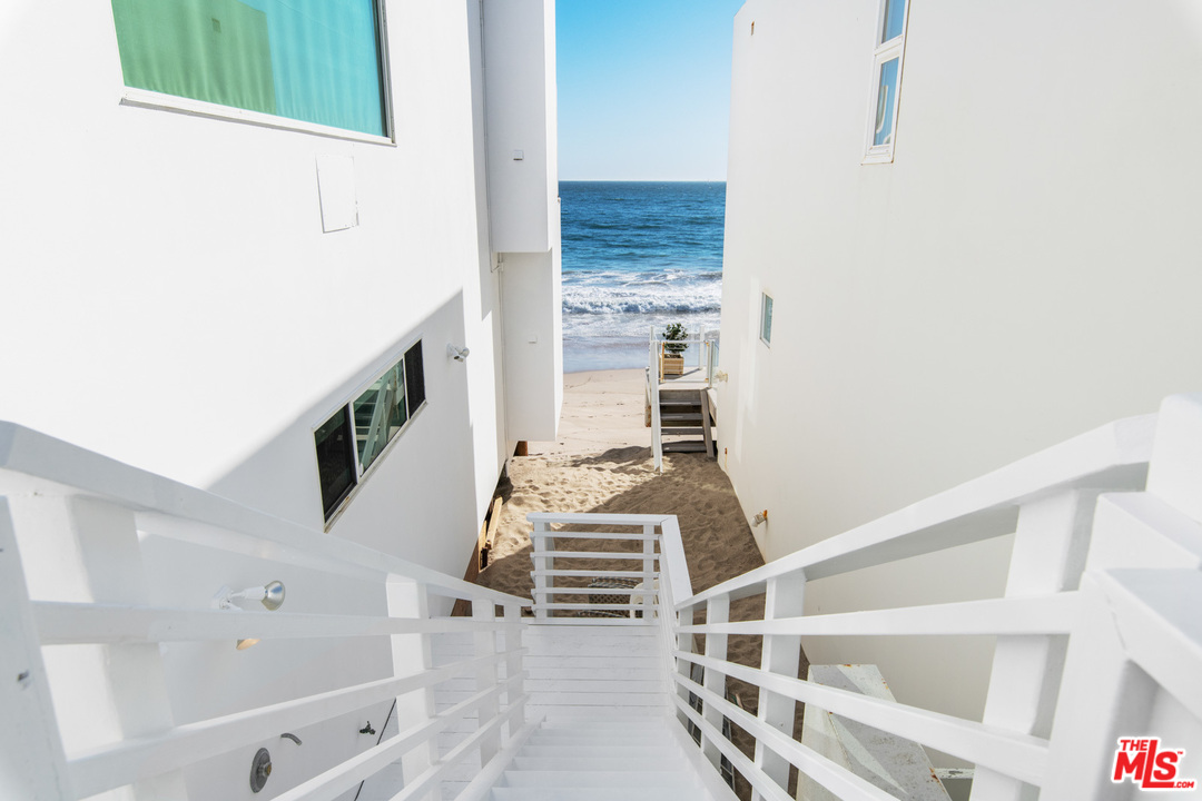 21340 Pacific Coast Highway Malibu, CA 90265 - Photo 33 of 46