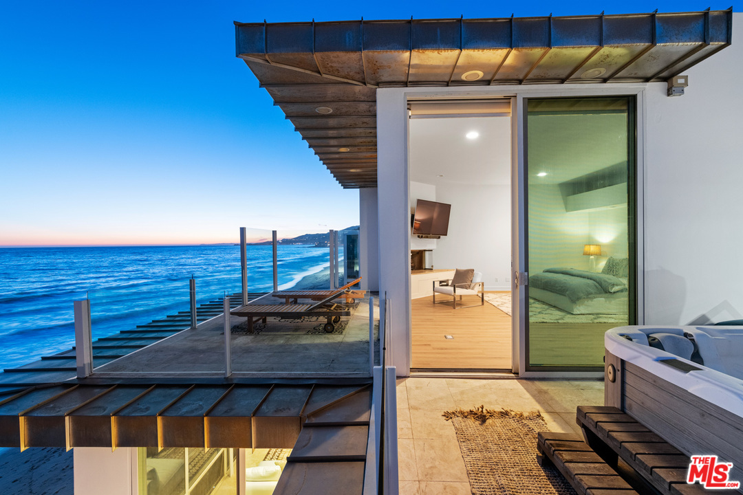 21340 Pacific Coast Highway Malibu, CA 90265 - Photo 41 of 46