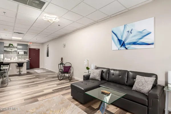 $398,000 | 16622 East E Avenue, Unit 200, Fountain Hills, AZ 85268