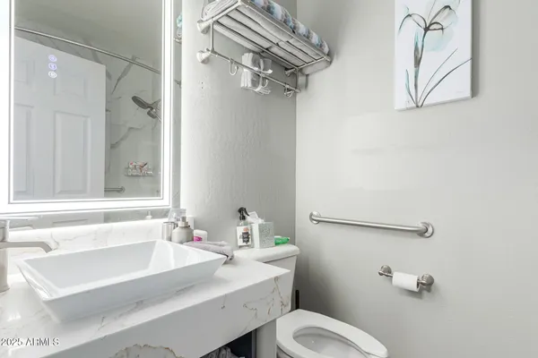 $398,000 | 16622 East E Avenue, Unit 200, Fountain Hills, AZ 85268