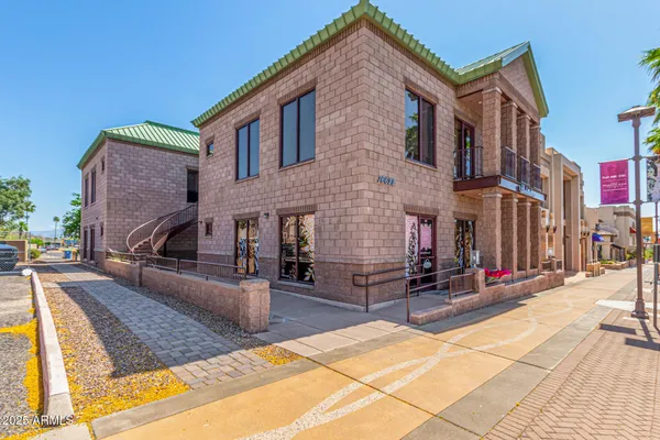 $398,000 | 16622 East E Avenue, Unit 200, Fountain Hills, AZ 85268