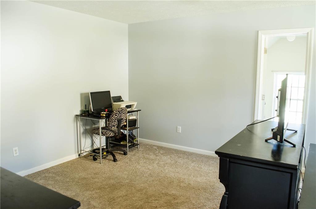431 Beech Drive McKees Rocks, PA 15136 - Photo 12 of 24 Gallery Image 12