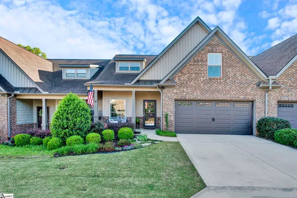 $469,000 | 819 Asheton Commons Lane, Simpsonville, SC 29681