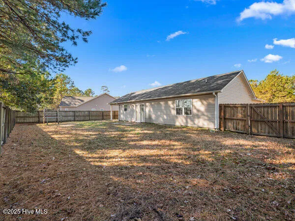 $260,000 | 105 Clymer Court, Hubert, NC 28539