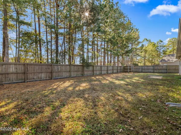 $260,000 | 105 Clymer Court, Hubert, NC 28539