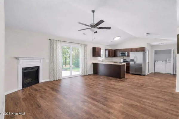 $260,000 | 105 Clymer Court, Hubert, NC 28539