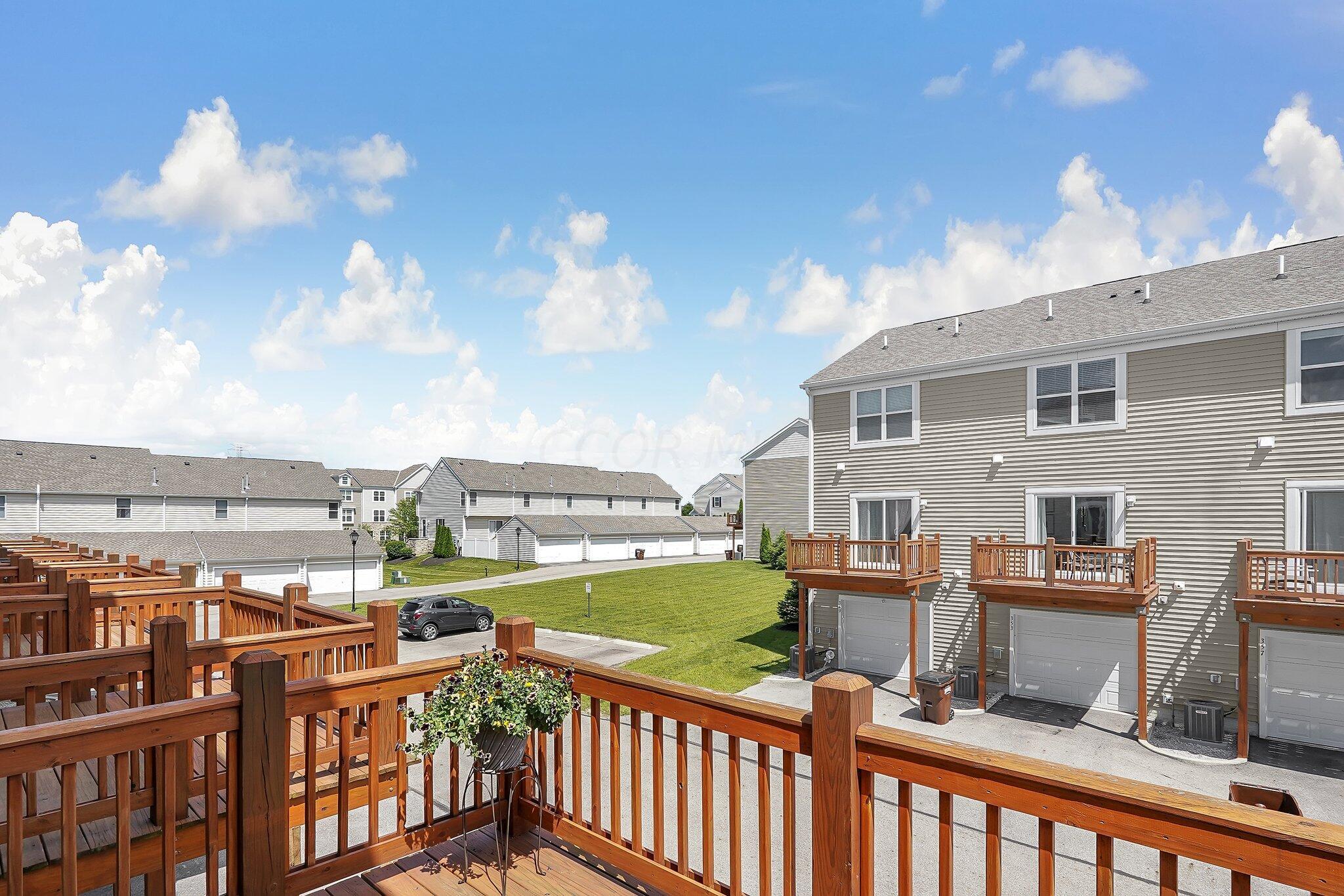 503 Autumn Ridge Circle Pickerington, OH 43147 - Photo 24 of 30 Deck