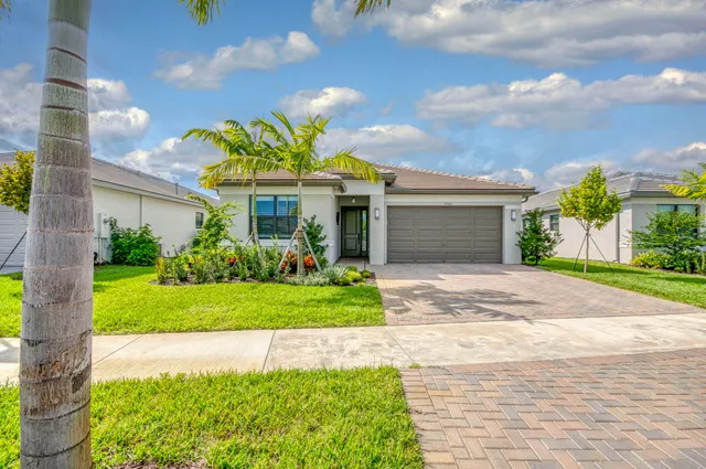 $539,000 | 12312 Southwest Blue Mangrove Parkway, Port St. Lucie, FL 34987