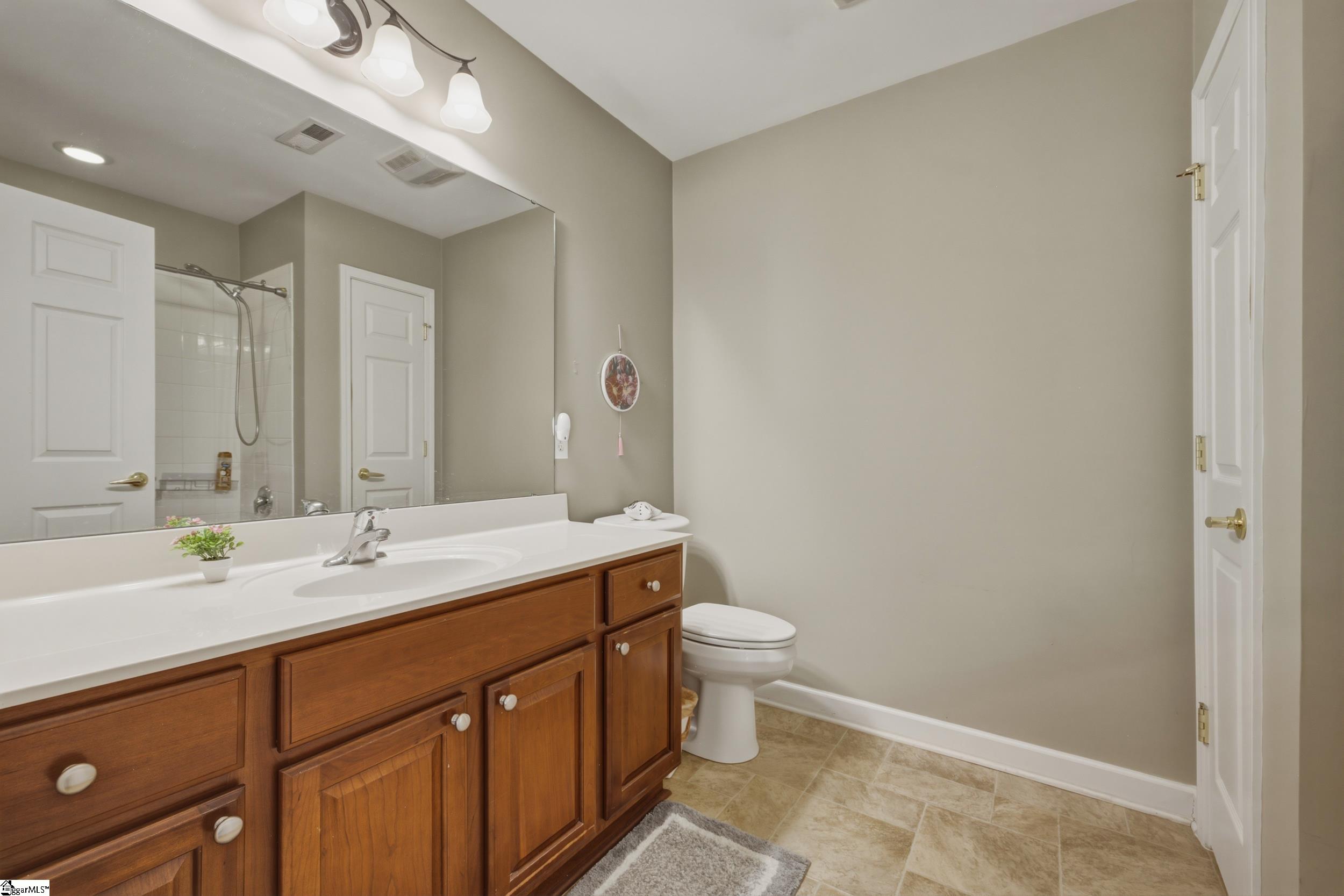 124 Ravines Lane Spartanburg, SC 29301 - Photo 23 of 29
