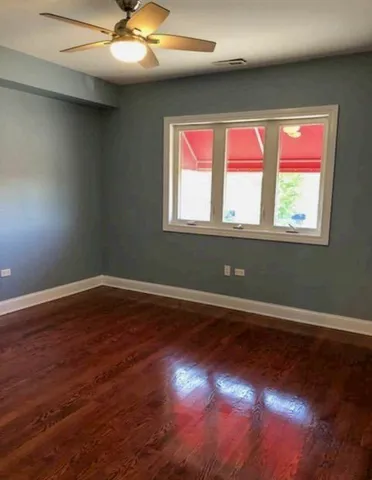 $515,000 | 4921 West 95th Street, Oak Lawn, IL 60453