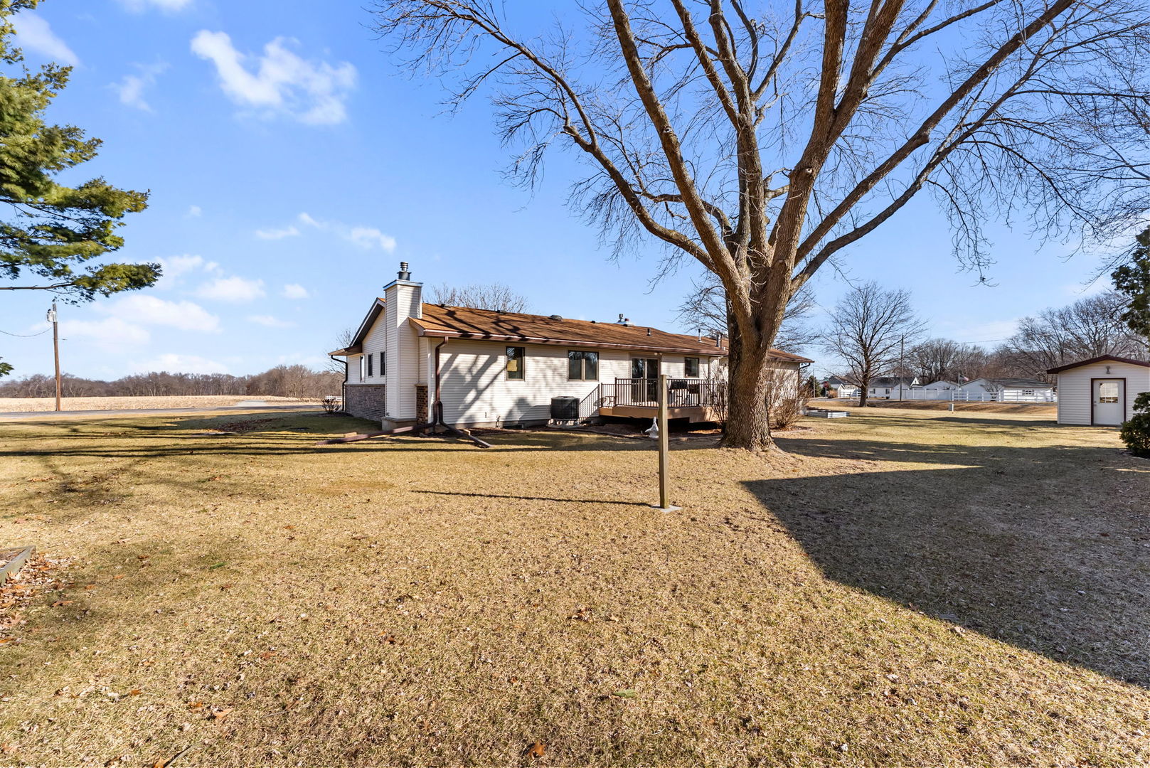6008 92nd Avenue West Taylor Ridge, IL 61284 - Photo 8 of 38