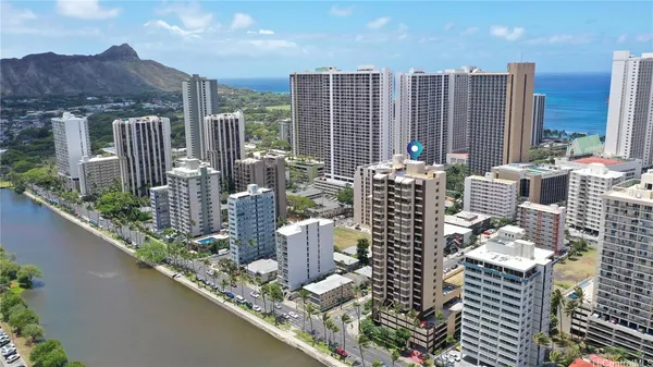 $2,900 | 320 Liliʻuokalani Avenue, Unit 903, Honolulu, HI 96815
