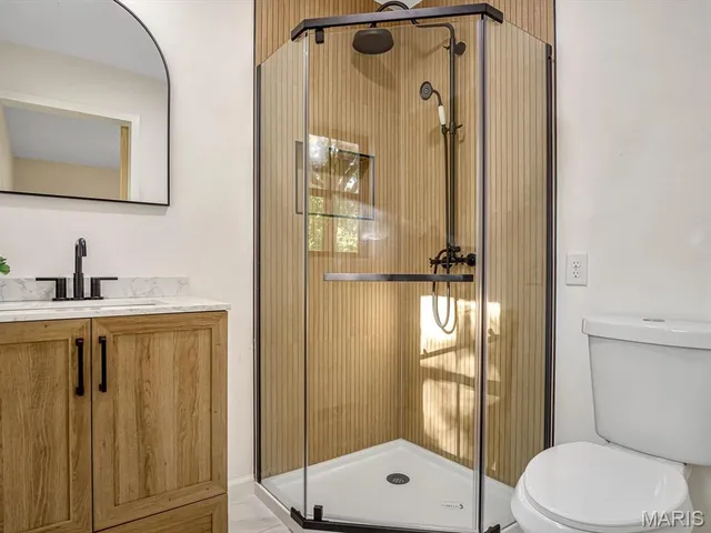 $233,000 | 1105 West Shawneetown Trail, Steeleville, IL 62288