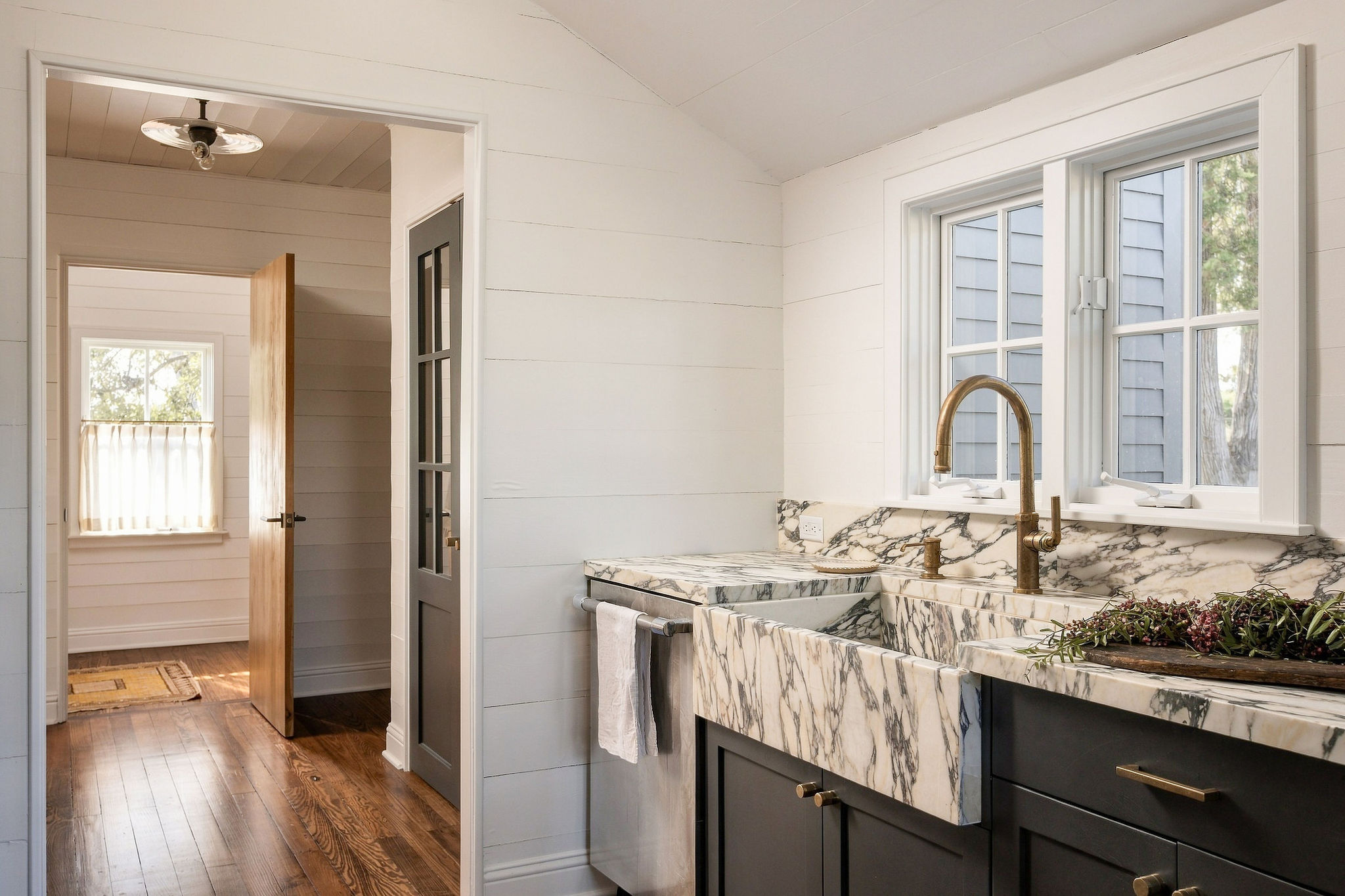 6389 Miller Road New Ulm, TX 78950 - Photo 14 of 40 Gallery Image 14