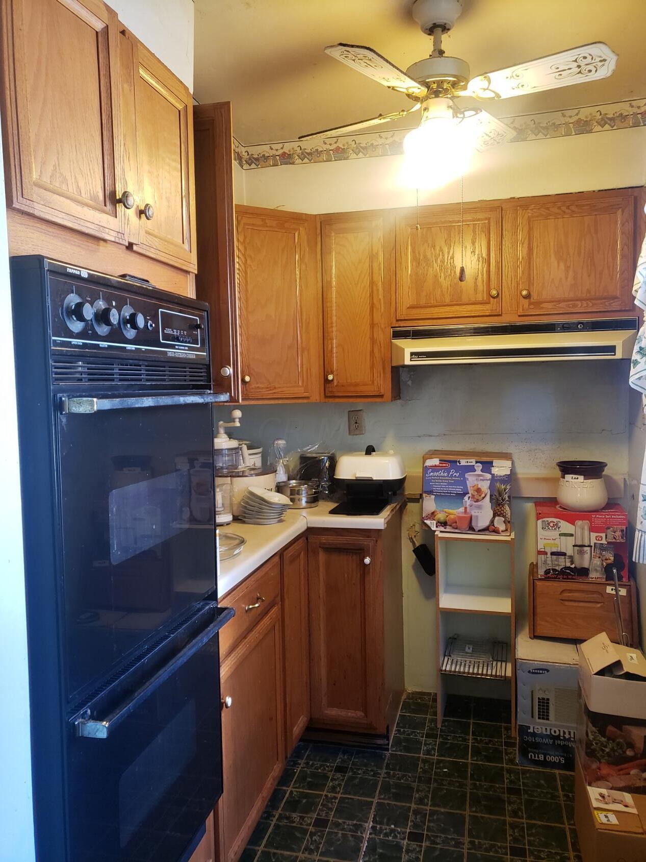 1846 Bryden Road Columbus, OH 43205 - Photo 16 of 40 20220819_181533