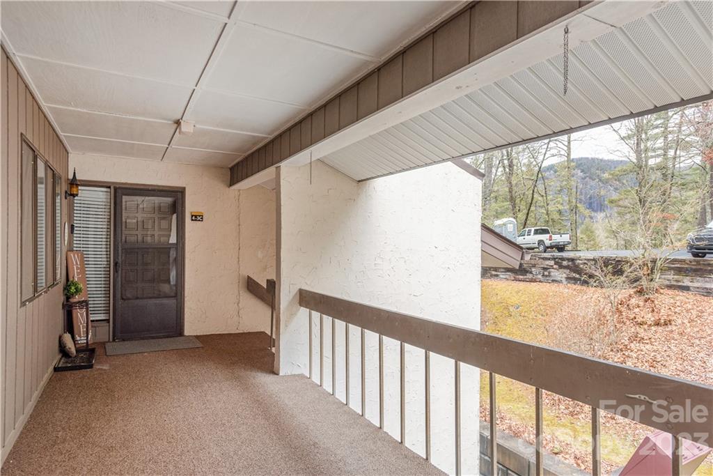 435 Overlook Road, Unit 3C Sapphire, NC 28774 - Photo 3 of 25