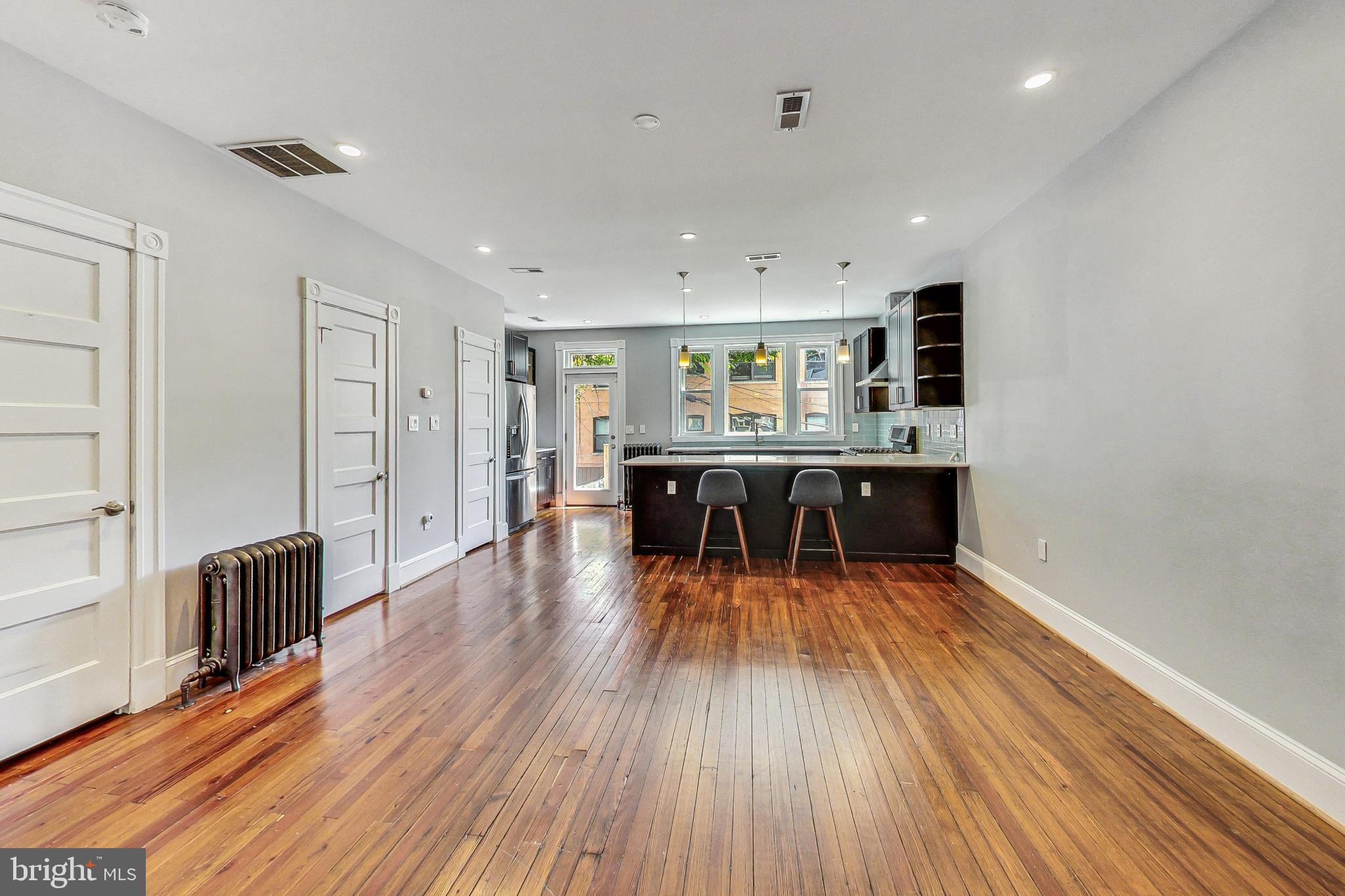 2533 11th Street Northwest Washington, DC 20001 - Photo 11 of 38